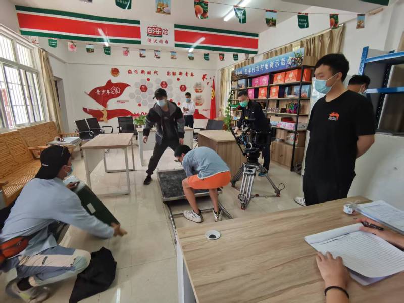 美溪区广告片拍摄公司：极简主义践行者，少即是多的视觉哲学